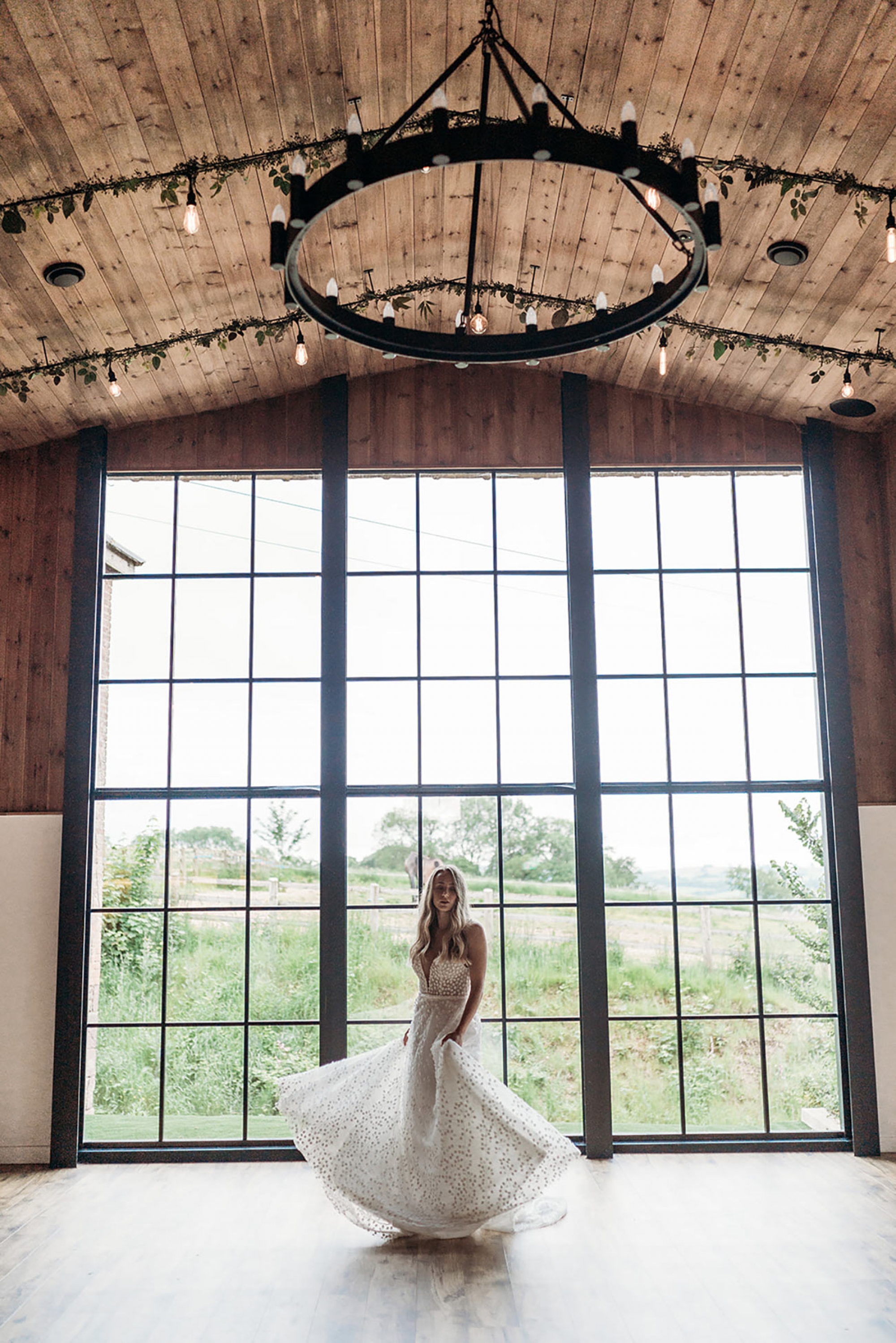 Wedding Venues Devon Upton BarnKamila Nowak Photography THE STABLE BARN 594